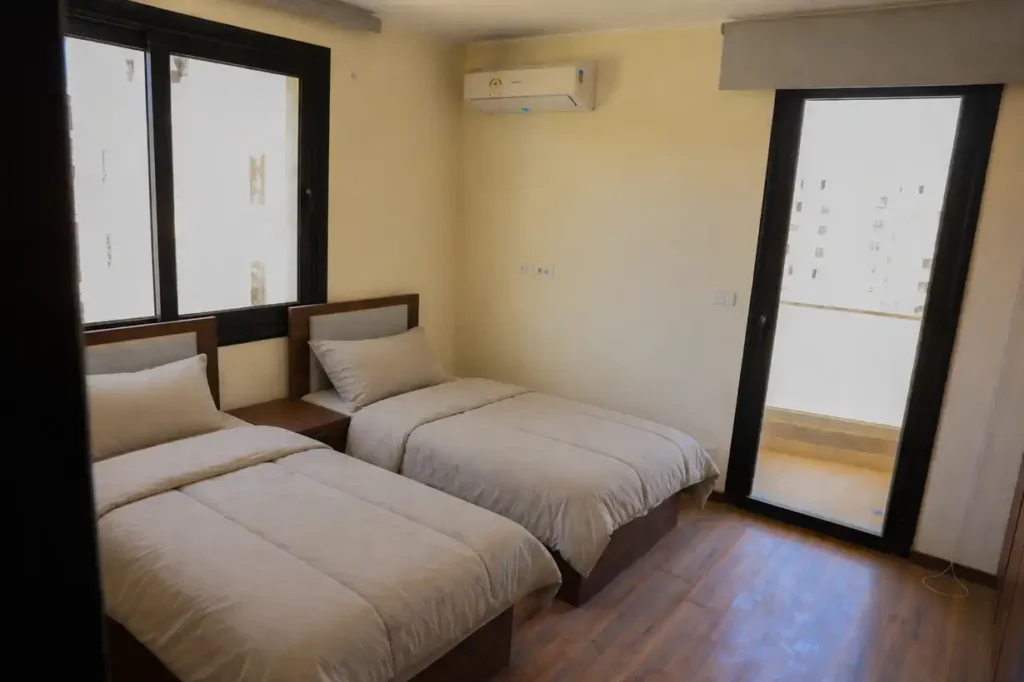 bedroom1-twinbeds